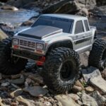 1/10 SCX10 III Coyote 4X4 RTR Brushed Rock Crawler, Silver - Image 6