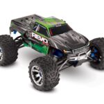 REVO 3.3 TSM 1/10 4WD Nitro-Powered Monster Truck GRN