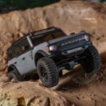 1-30 SCX30 Ford Bronco 4X4 RTR Brushed Rock Crawler (Battery & Charger Included) Gray - Image 4