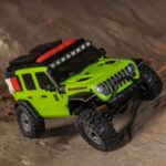 1-30 SCX30 Jeep Wrangler JLU 4X4 RTR Brushed Rock Crawler (Battery & Charger Included) Green