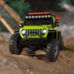 1-30 SCX30 Jeep Wrangler JLU 4X4 RTR Brushed Rock Crawler (Battery & Charger Included) Green - Image 3