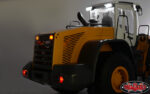 1/14 Scale Earth Mover 870K Hydraulic Wheel Loader (Yellow and White) - Image 17