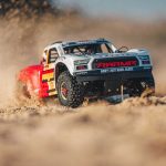 1-8 MOJAVE 4S 4X4 RTR Brushless Desert Truck White-Red - Image 4