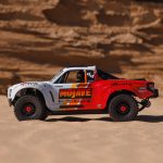 1-8 MOJAVE 4S 4X4 RTR Brushless Desert Truck White-Red - Image 6