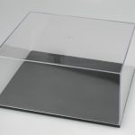 09808 - Display case  316x276x136mm